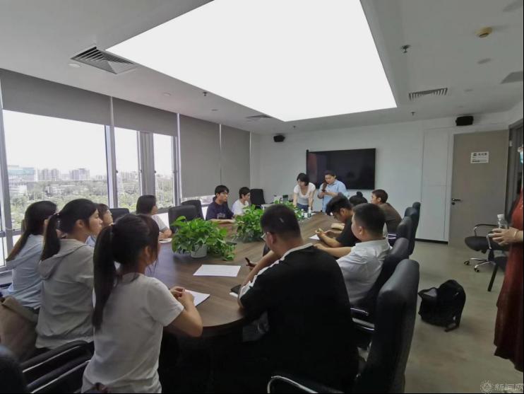 校企联动,助力高水平应用型大学建设(最终版)533.png 校企联动,助力高水平应用型大学建设(最终版)533.png